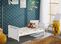 Białe Łóżeczko Dziecięce Drewniane z Szufladą i Materacem DREAM PLUS
