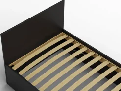 Czarne jednoosobowe łóżko z materacem 90x200 - Ortica