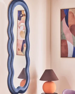 Dekoracyjne lustro ścienne 57x160 cm niebieskie