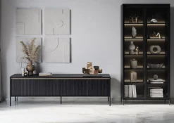 Elegancka szafka pod telewizor z ryflowaniem FLORES