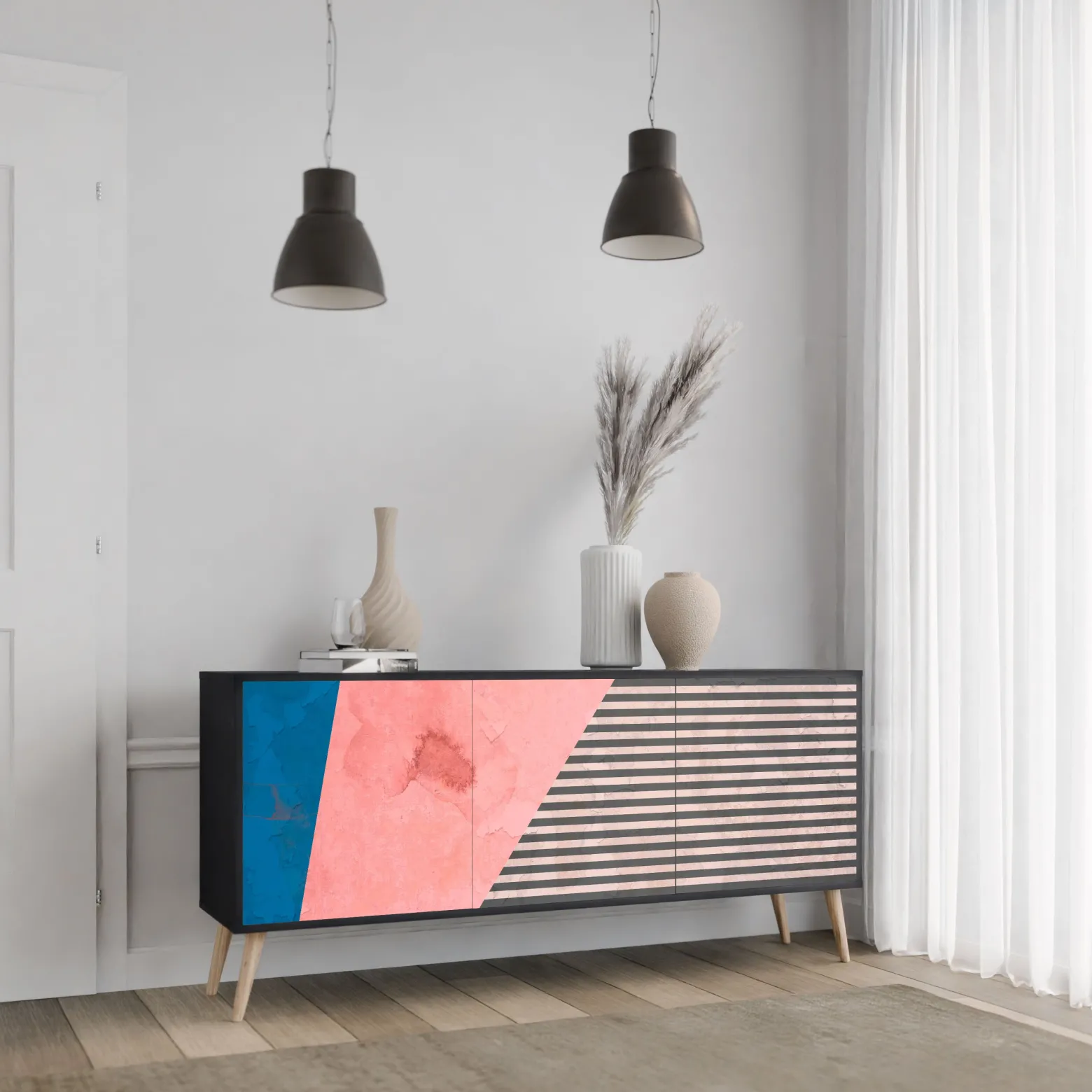 GLAMOROUS STRIPE Komoda 3 drzwi Czarna-Bukowa skośna