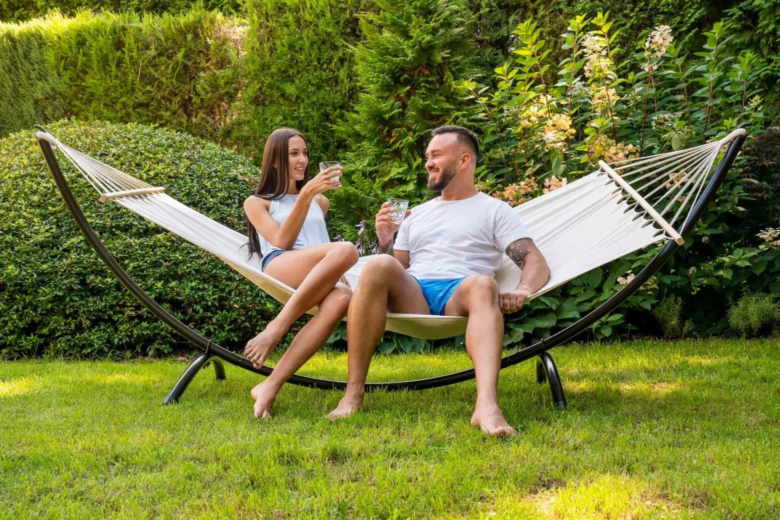 Hamak ogrodowy ze stelażem Rimini kremowy