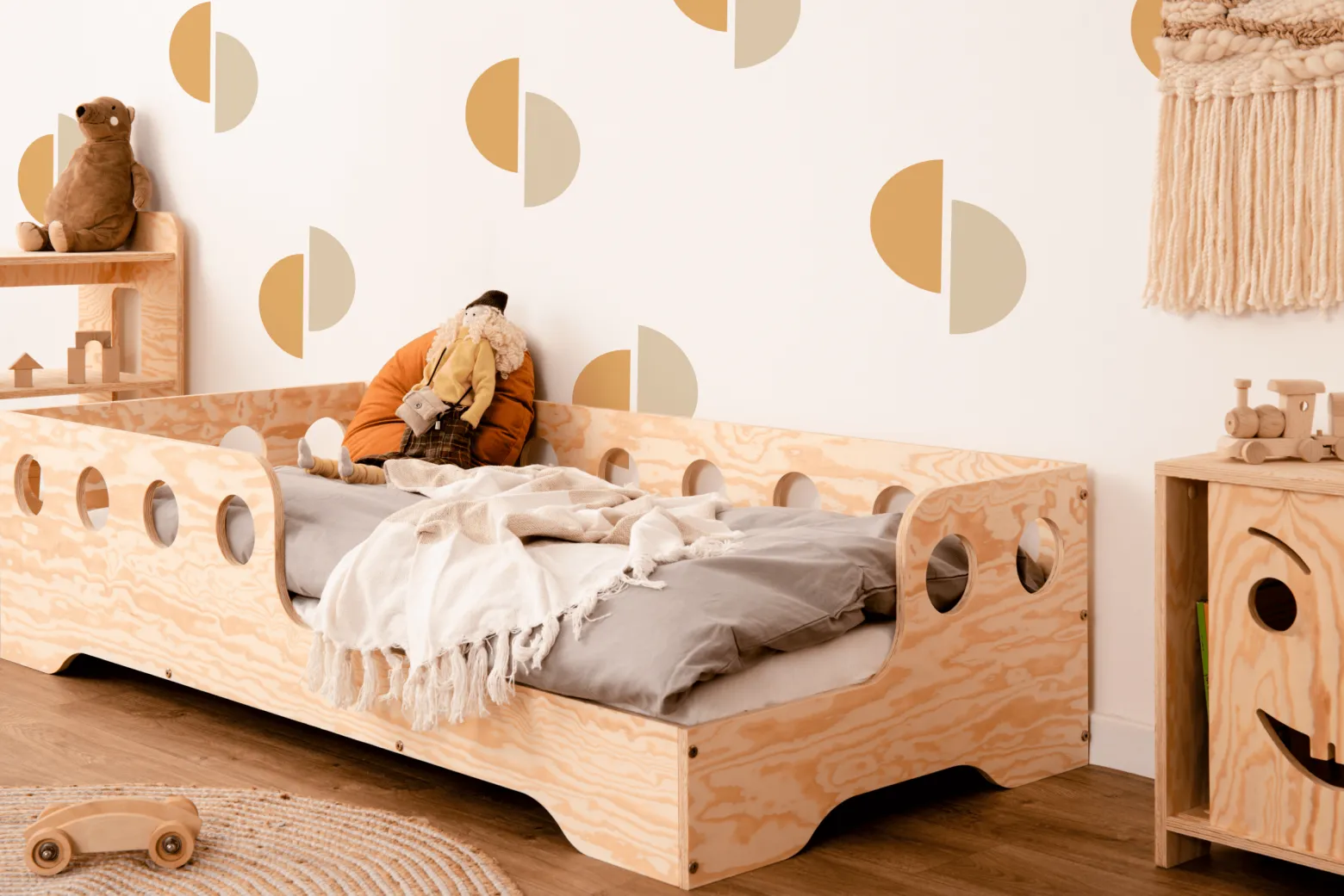 Łóżko pojedyncze drewniane TILA 5P - SMARTWOOD®