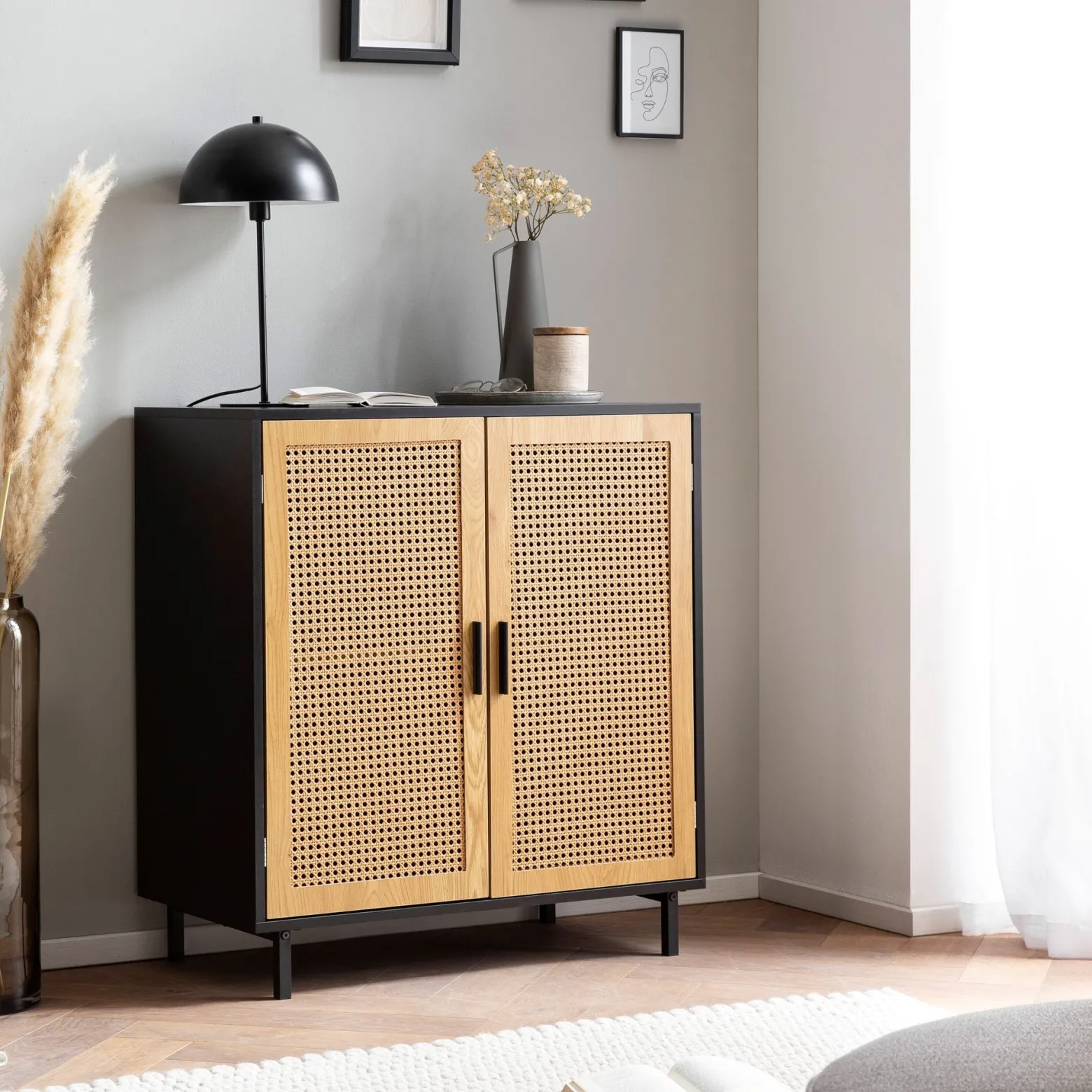 Kredens FineBuy komoda 80 cm czarna z wiedeńską