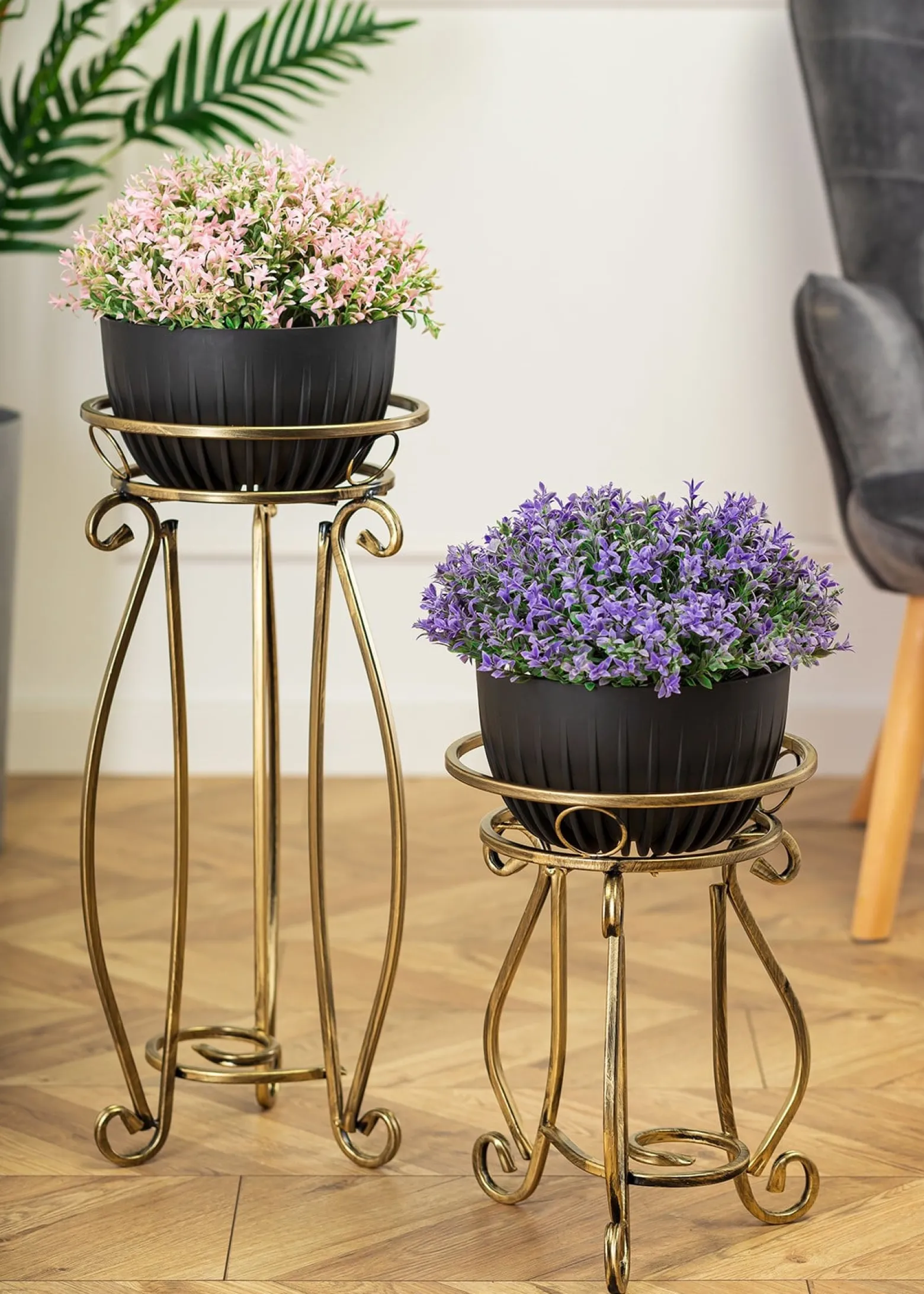 Kwietnik metalowy 37 cm Złoty Klasyczny do Salonu
