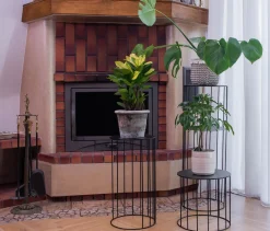 Kwietnik metalowy stojący loft 29 cm druciany stolik