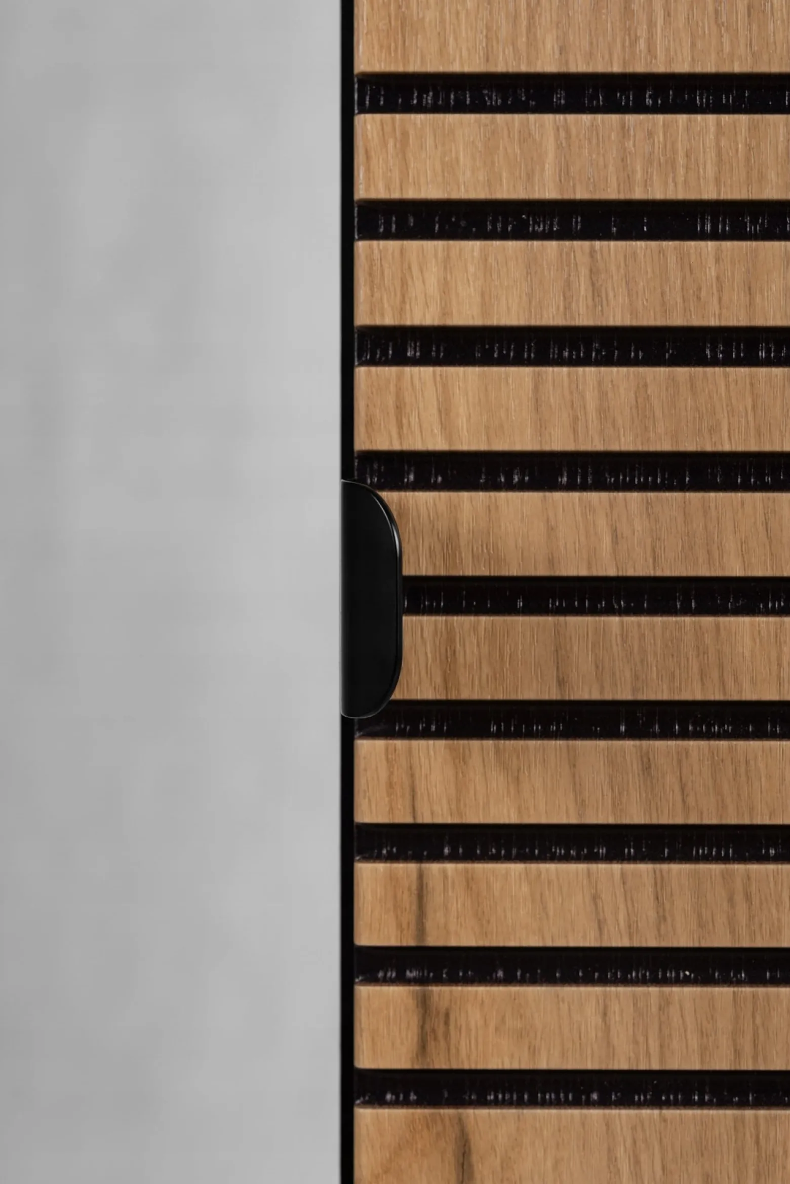 LOFT Słupek łazienkowy 136 czarny/dąb craft złoty