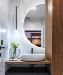 Lustro Ścienne Półokrągłe LED do Łazienki 1/2 fi70 cm