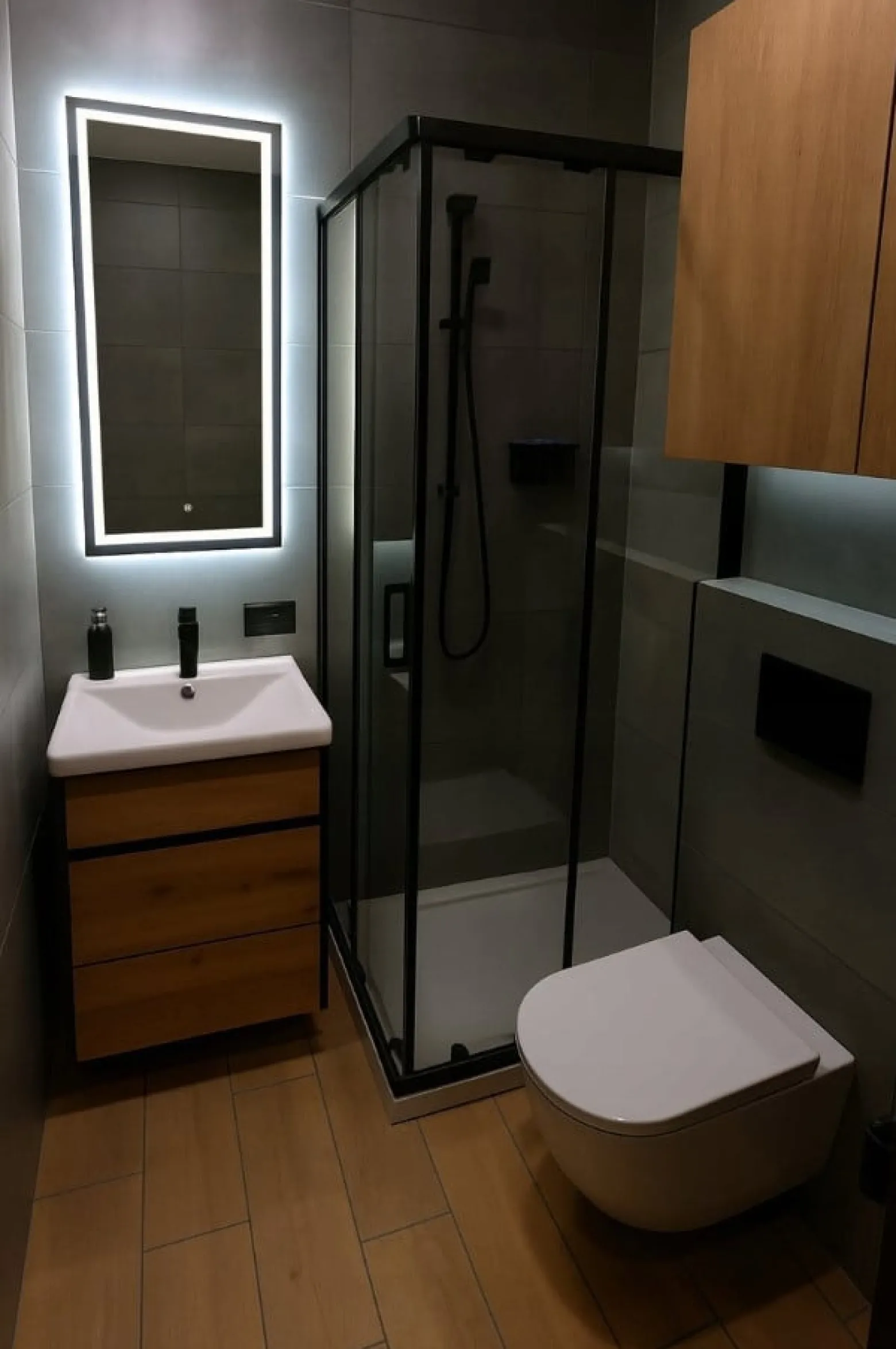 Lustro Led 60x80 Cm Cob 608 Diod/M Z Włącznikiem Dotykowym - 3 Barwy
