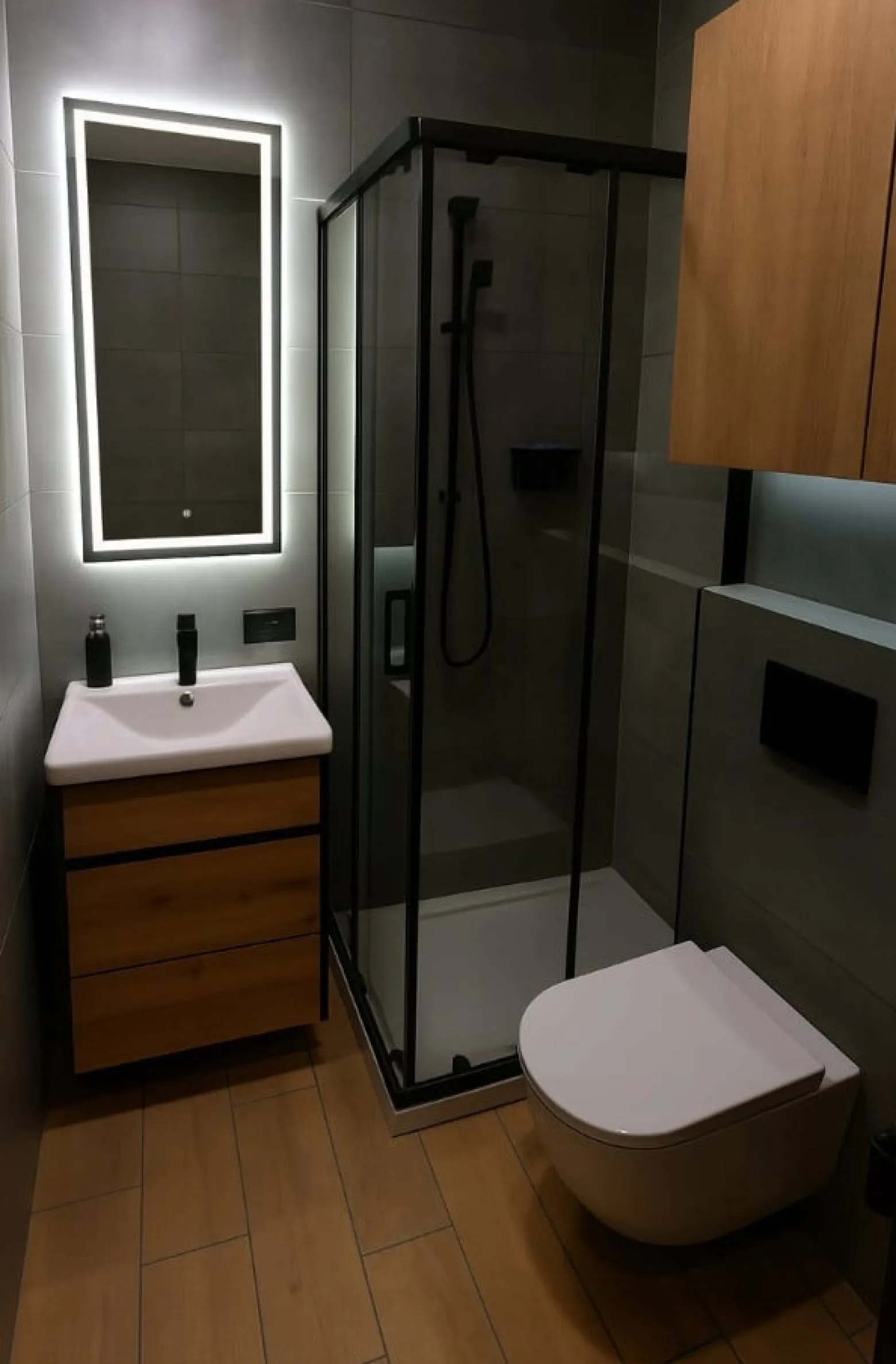 Lustro Led 60x80 Cm Cob 608 Diod/M Z Włącznikiem Dotykowym - 3 Barwy