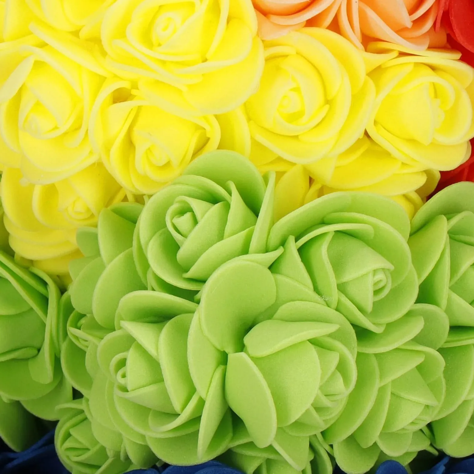 Miś z róż 25 cm multikolor rose bear miś różany z pudełkiem