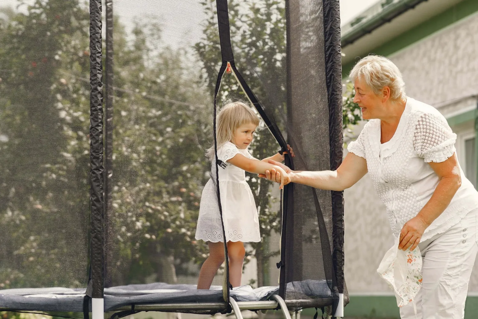 Siatka do trampoliny zewnętrzna z osłoną na sprężyny 396 cm 13 FT 8 słupków