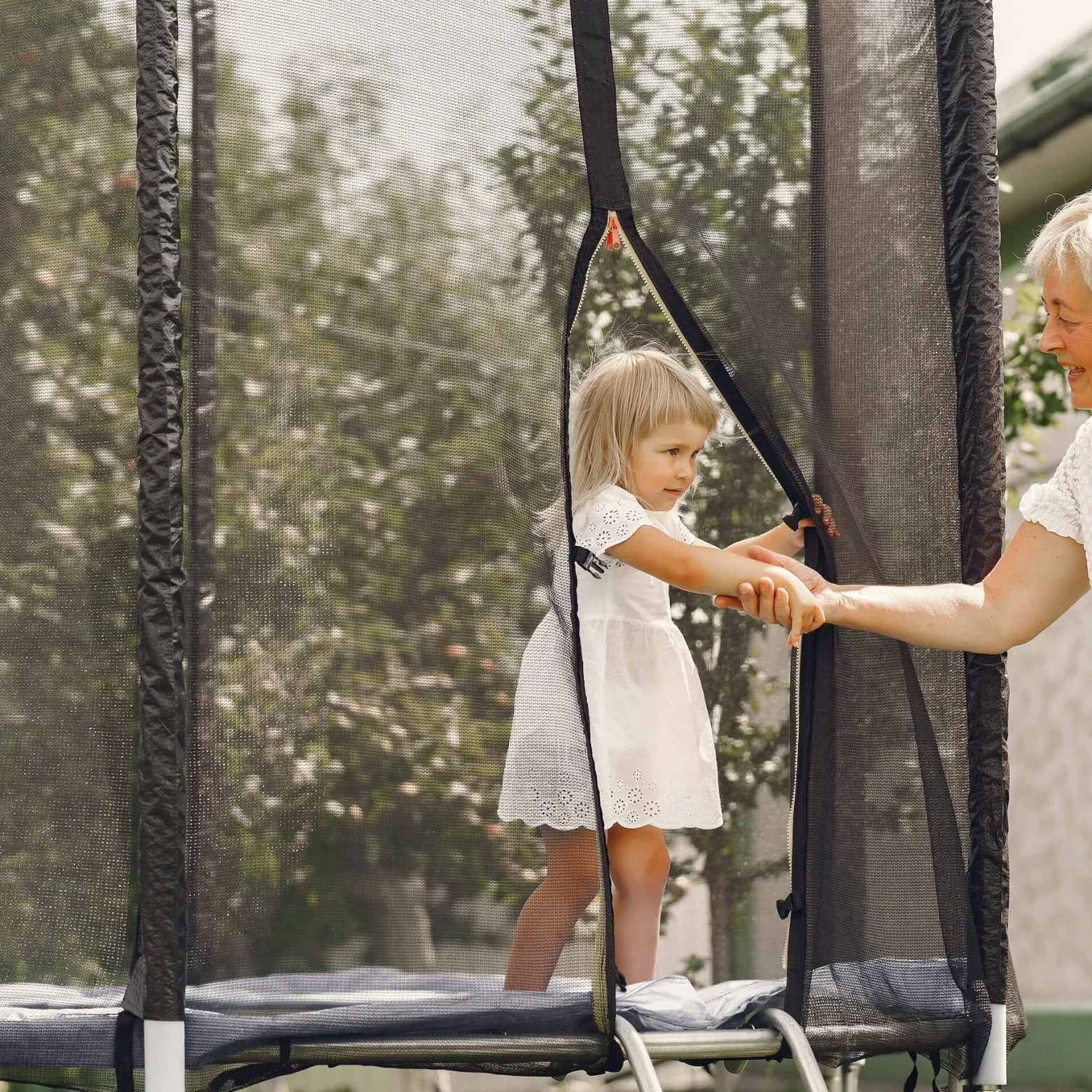 Siatka do trampoliny zewnętrzna z osłoną na sprężyny 396 cm 13 FT 8 słupków