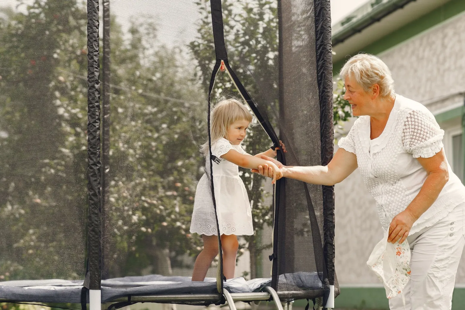 Siatka do trampoliny zewnętrzna 8FT 244 cm 6 słupków