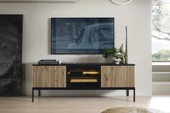 Szafka pod telewizor trzydrzwiowa SORENTO 154 cm czarny/dąb wotan