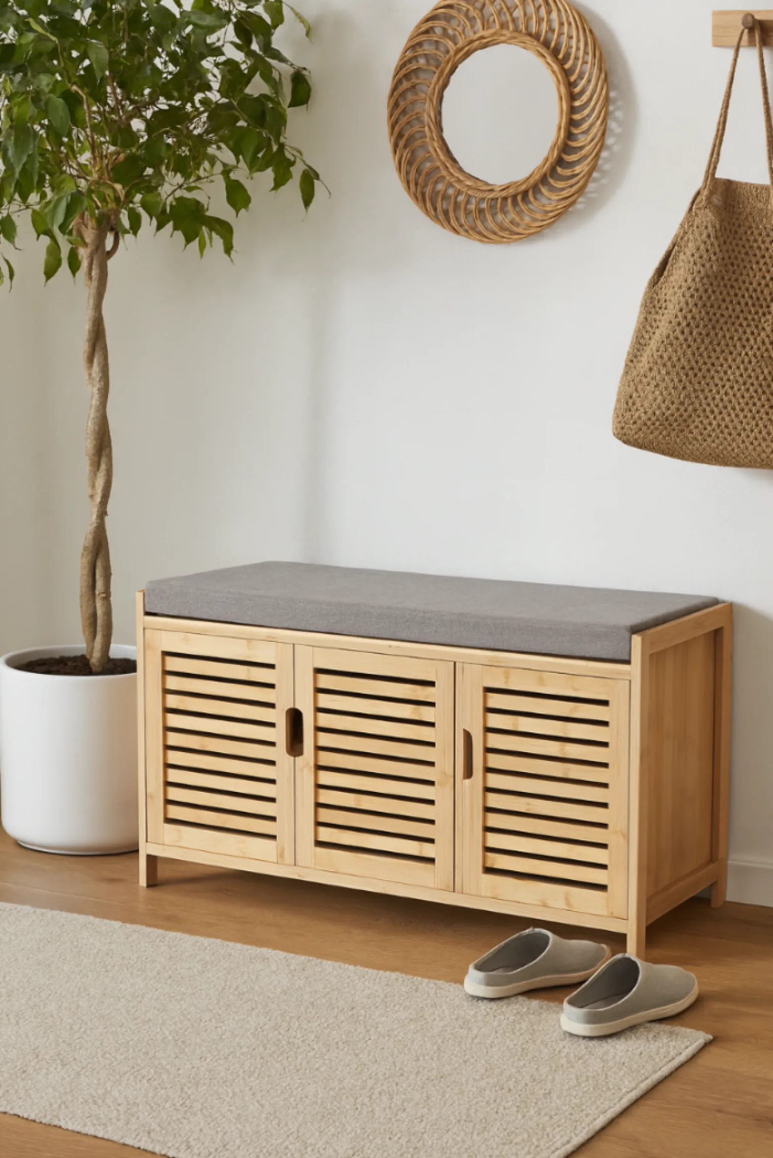 Szafka na Buty z Siedziskiem do Przedpokoju Schowek Bambusowa 50x90x35Szara