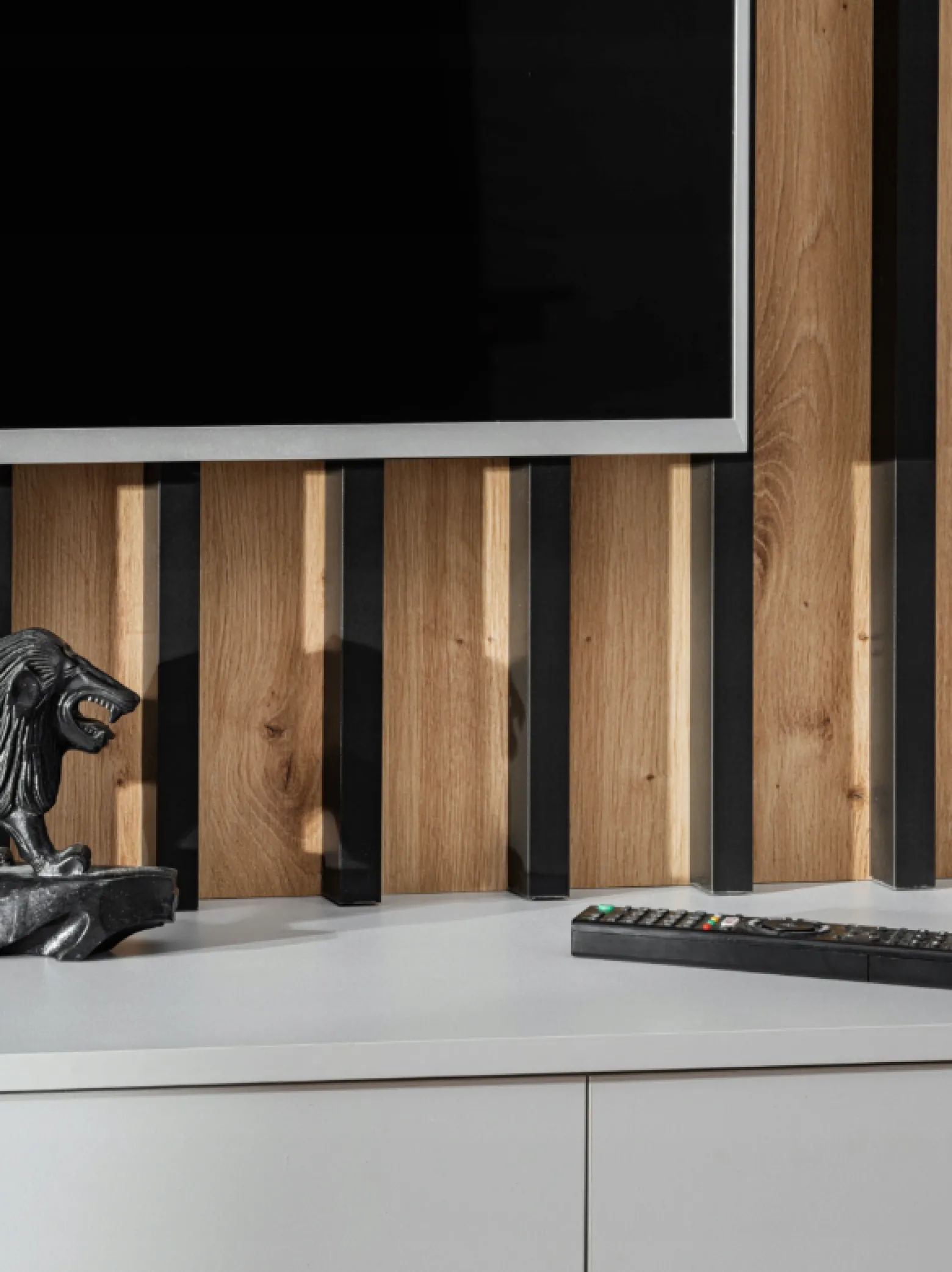 Szafka RTV VERTI 180 hickory jackson + panel ścienny