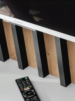 Szafka RTV VERTI 180 hickory jackson + panel ścienny