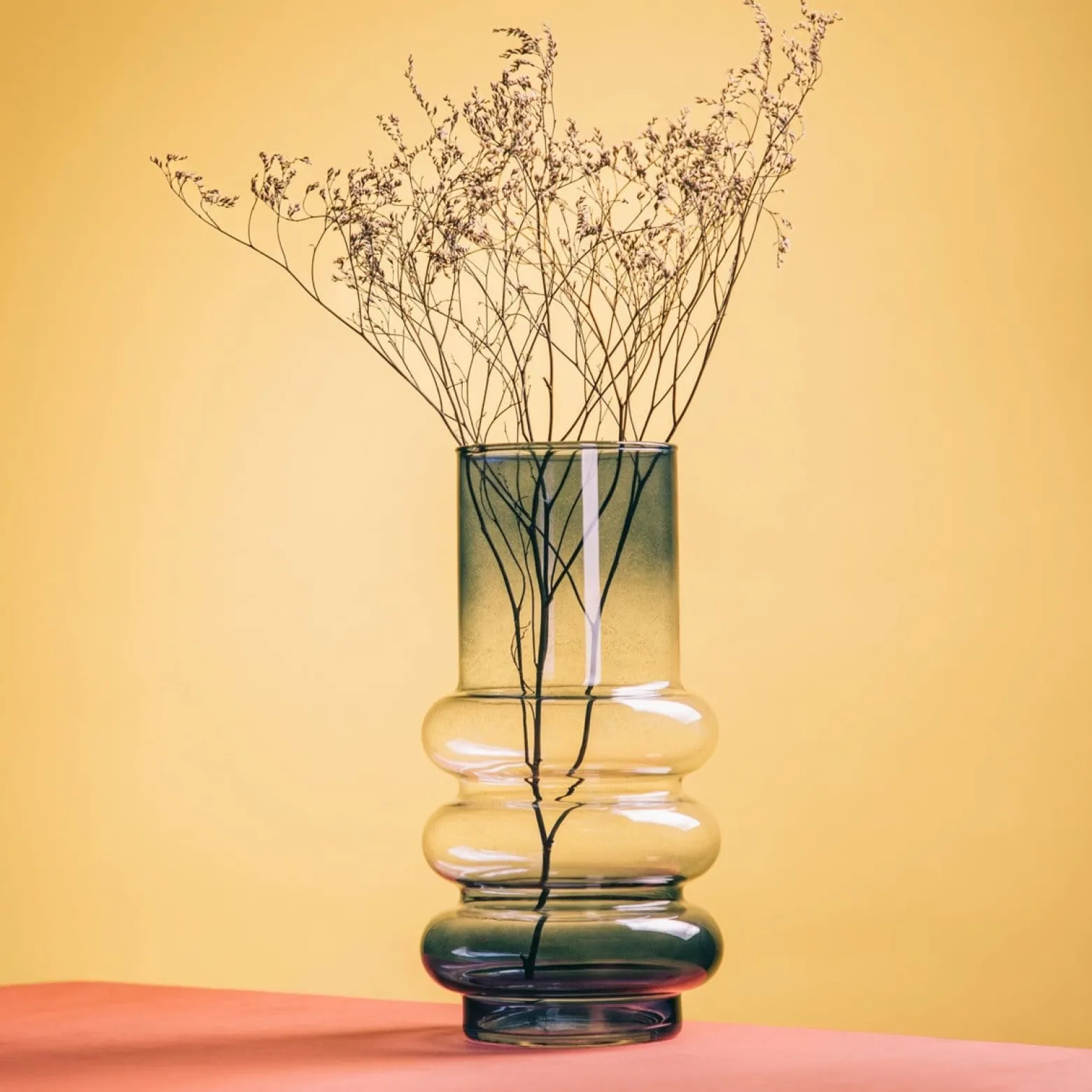 Wazon CIRCLE szklany niebiesko-transparentny ombre 11x26cm HOMLA