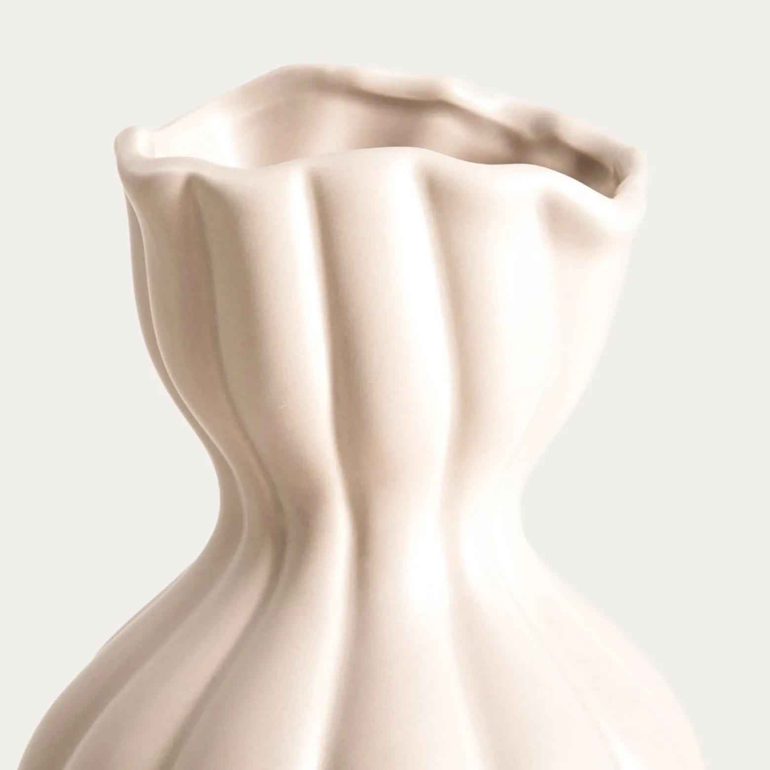 Wazon FILLY ceramiczny z nieregularną górą 14x25,5 cm HOMLA