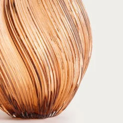 Wazon SWIRL szklany zakręcony beżowy 17x21 cm HOMLA