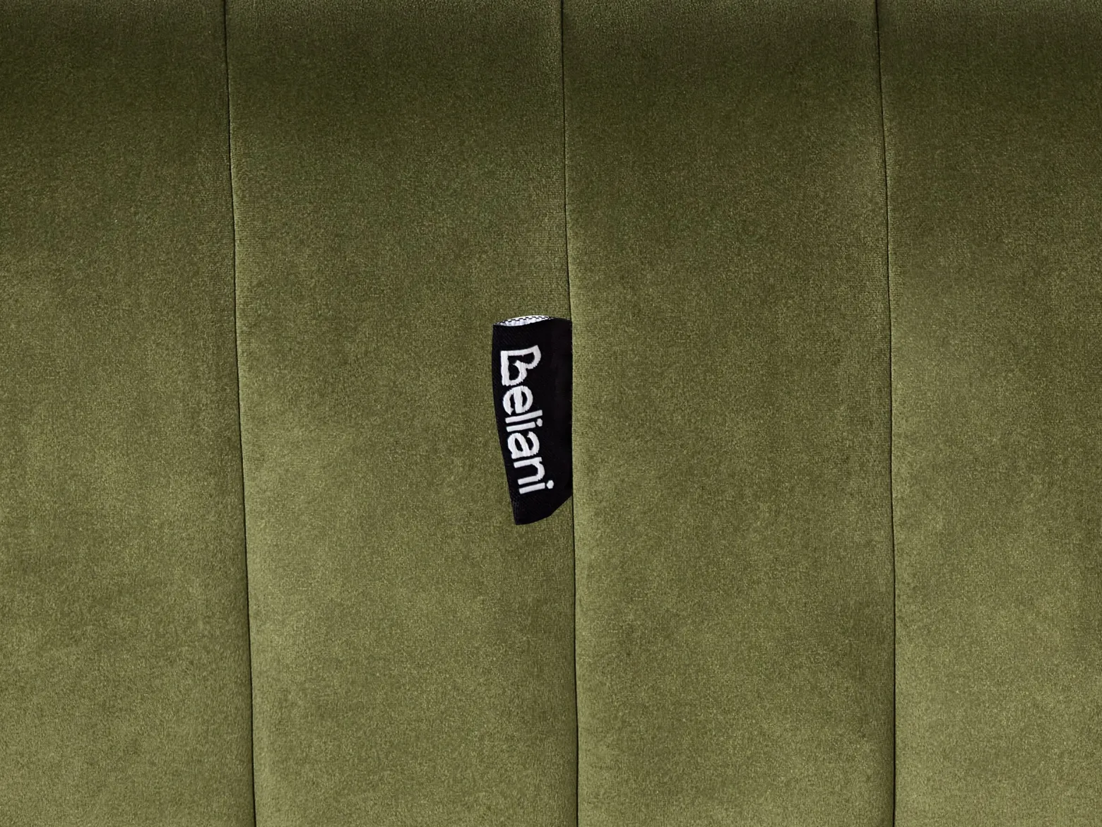 Welurowa sofa 2 osobowa zielona