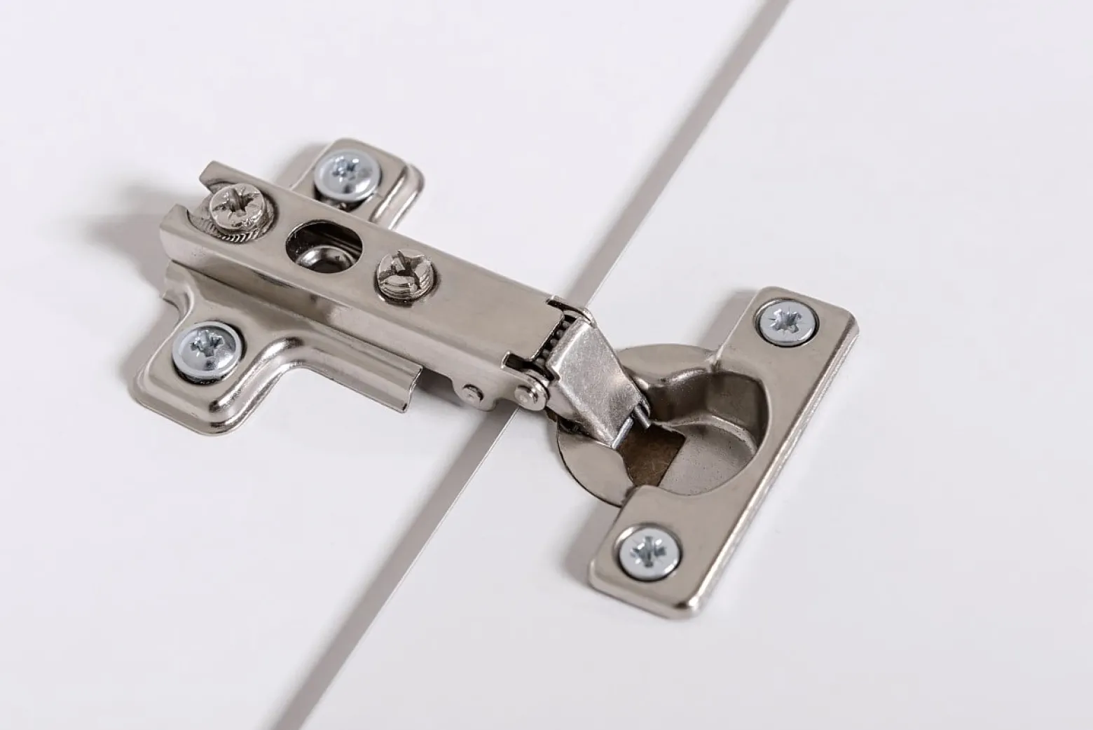 Witryna wisząca czarny połysk SWITCH 120 cm + LED