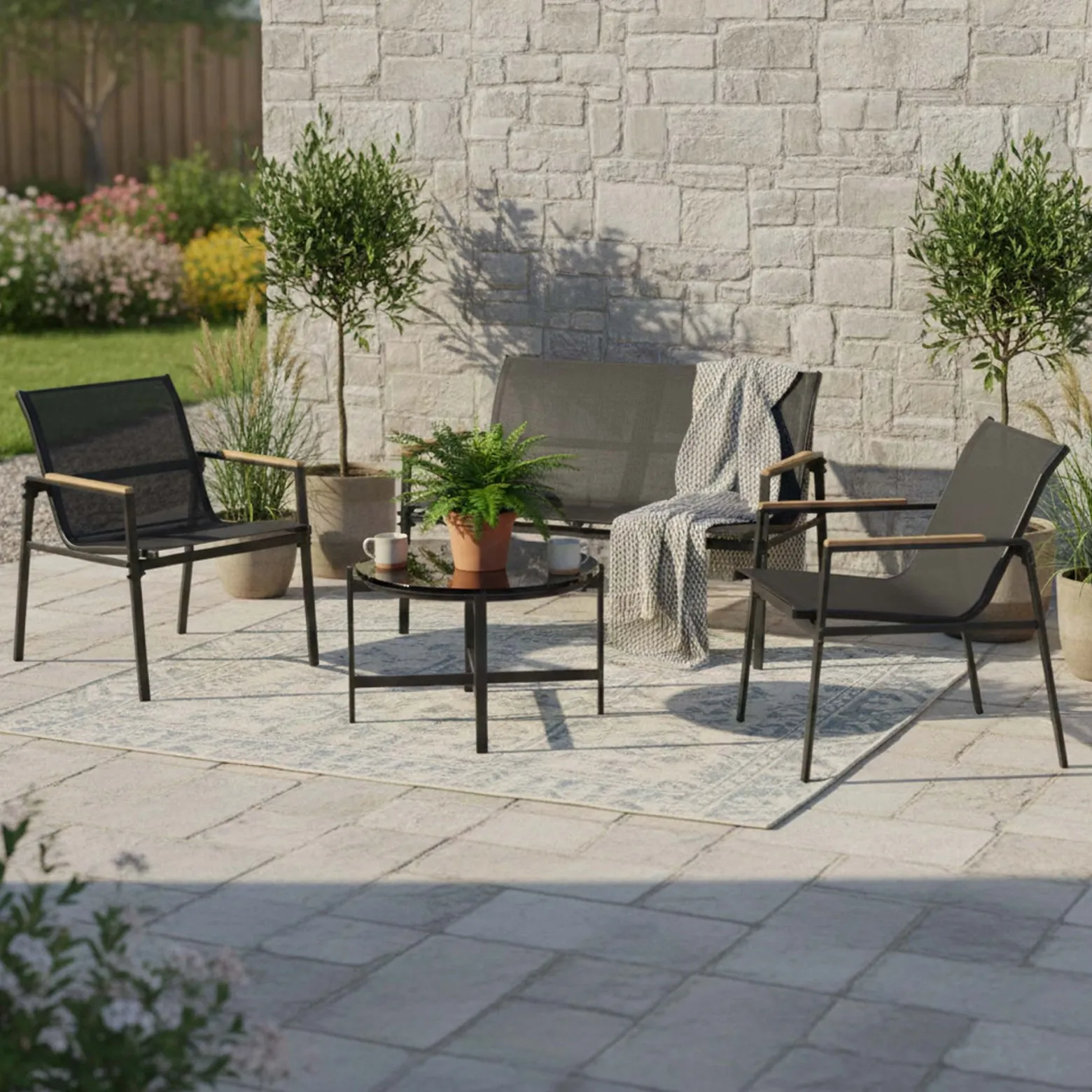 Zestaw mebli ogrodowych dla 4 osób sofa, krzesła, stolik metalowe, czarne