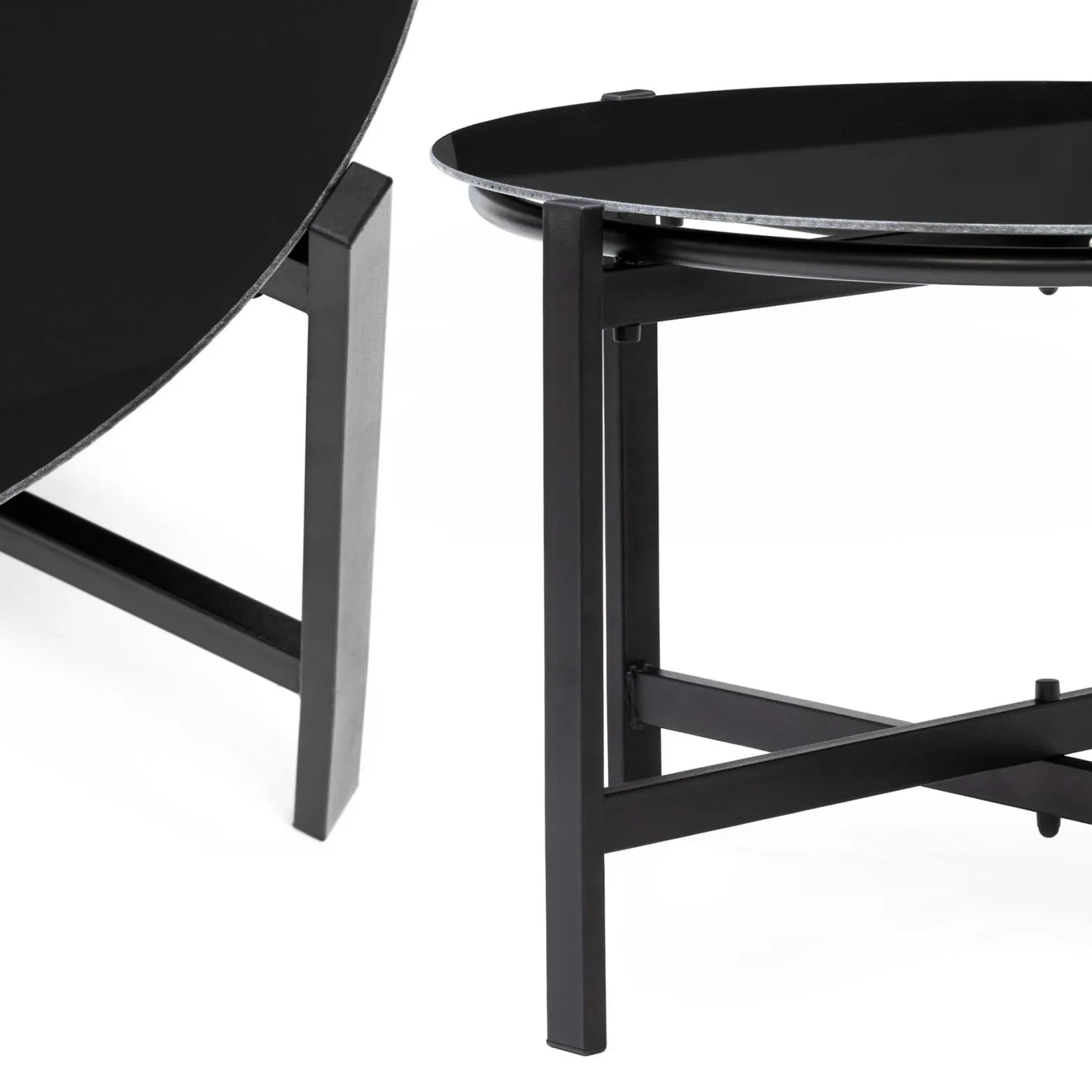 Zestaw mebli ogrodowych dla 4 osób sofa, krzesła, stolik metalowe, czarne